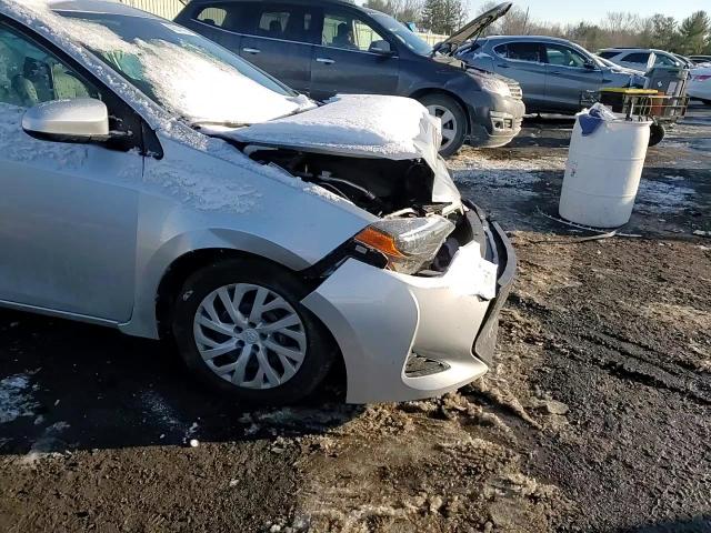 2017 Toyota Corolla - Image 11
