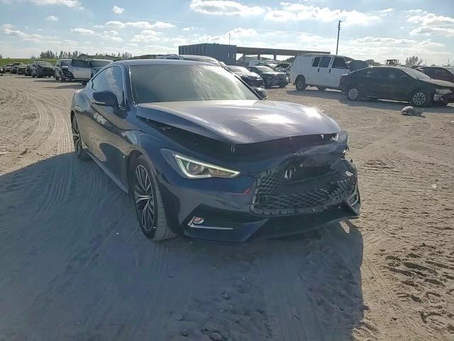 2018 Infiniti Q60 - Image 10