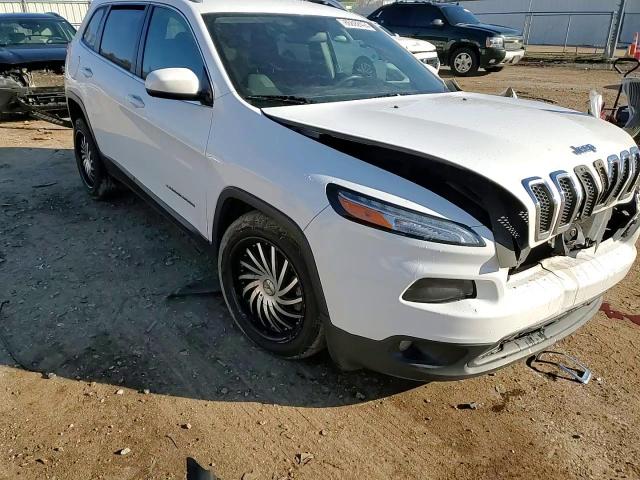 2018 Jeep Grand Cherokee - Image 12