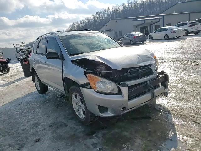 2012 Toyota RAV 4 - Image 12