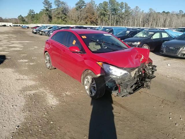 2013 Hyundai Elantra - Image 10
