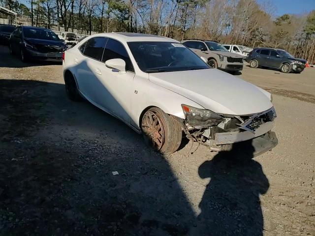 2014 Lexus IS - Image 14