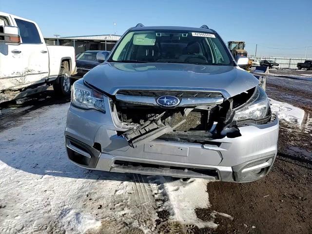 2018 Subaru Forester - Image 12