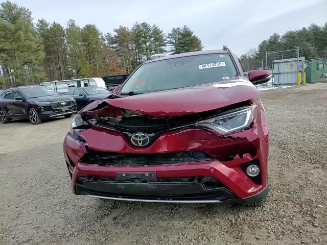 2018 Toyota RAV 4 - Image 12
