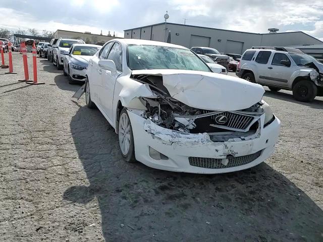 2009 Lexus IS - Image 11