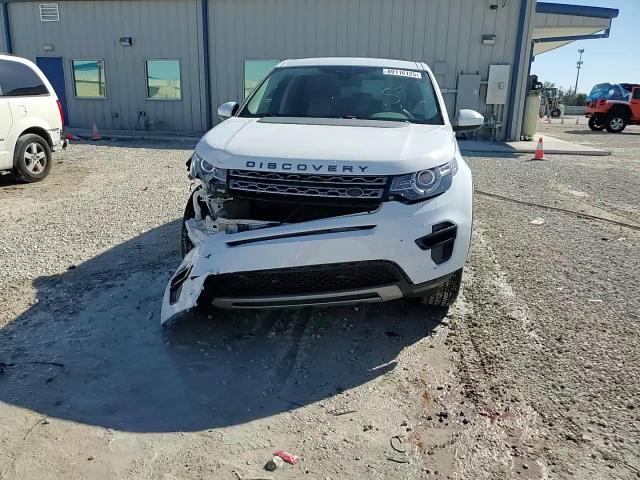 2017 Land Rover Discovery - Image 15