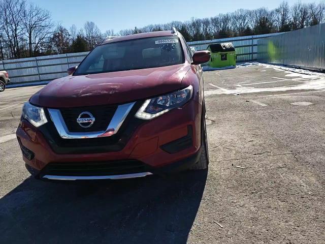 2017 Nissan Rogue - Image 11