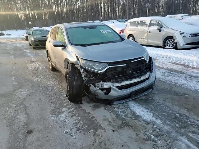 2017 Honda CR-V - Image 12