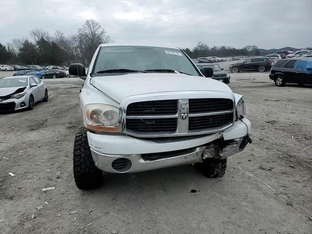 2006 Dodge RAM - Image 10
