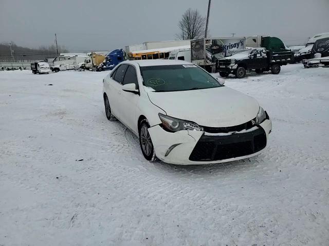 2015 Toyota Camry - Image 14