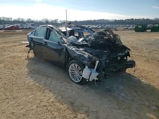 2016 Lexus ES - Image 13