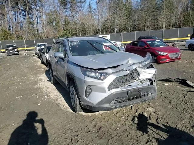 2020 Toyota RAV 4 - Image 12