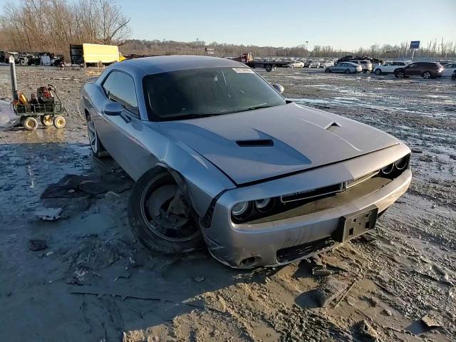 2018 Dodge Challenger - Image 11