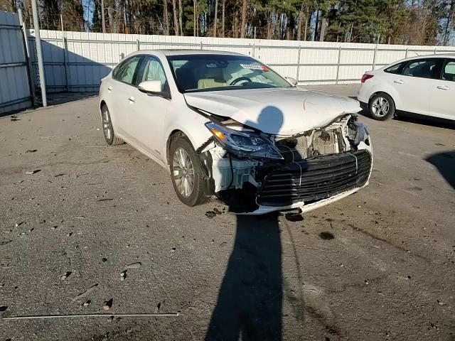 2017 Toyota Avalon - Image 11