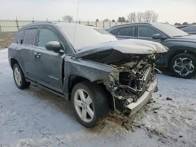 2012 Jeep Compass - Image 12