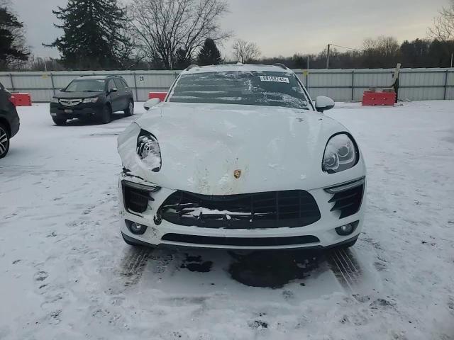 2017 Porsche Macan - Image 12
