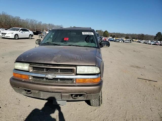2004 Chevrolet Blazer - Image 12