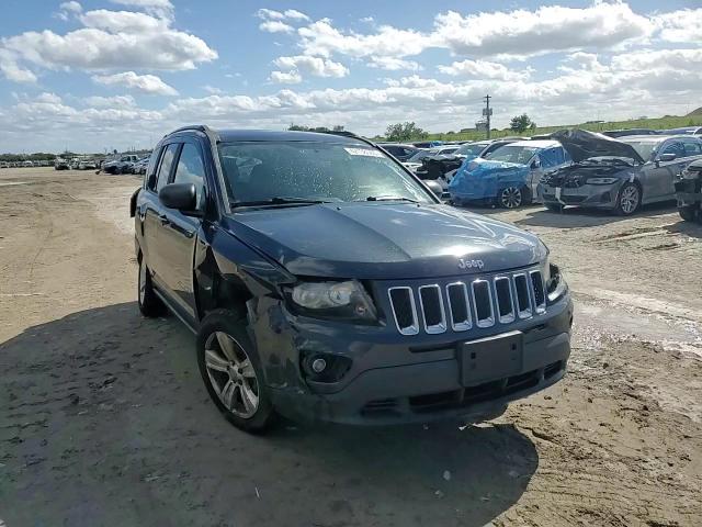 2014 Jeep Compass - Image 14