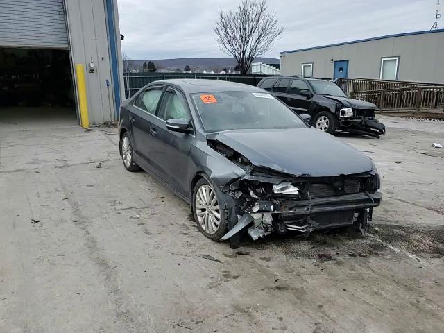 2016 Volkswagen Jetta - Image 10