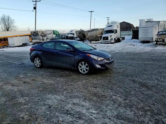 2012 Hyundai Elantra - Image 10