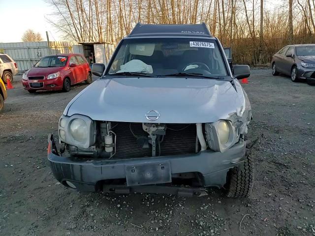 2002 Nissan XTerra - Image 12