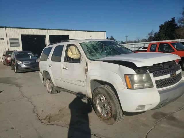2007 Chevrolet Tahoe - Image 11