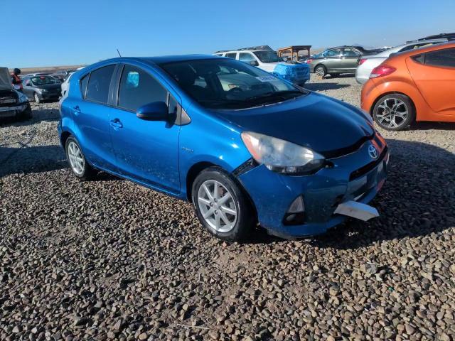 2012 Toyota Prius - Image 13