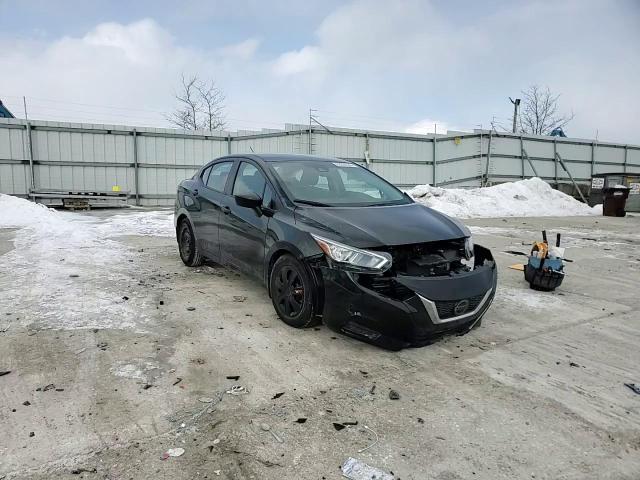 2020 Nissan Versa - Image 10