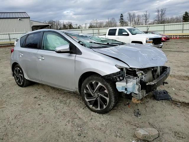 2018 Toyota Corolla - Image 11