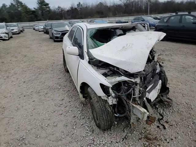 2010 Toyota Corolla - Image 11