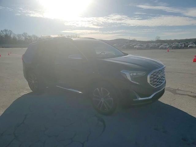 2018 GMC Terrain - Image 15