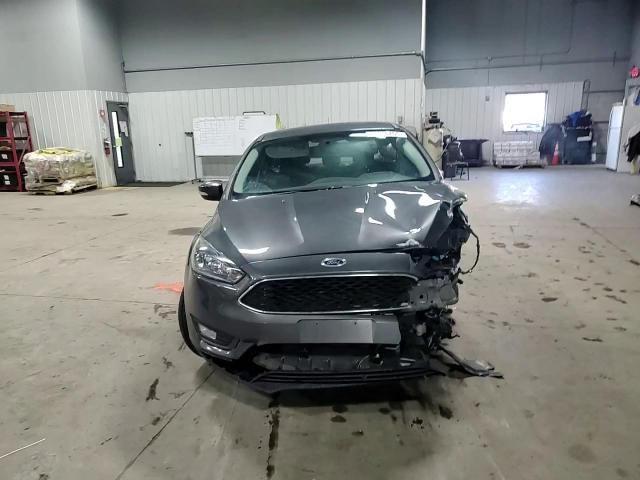 2017 Ford Focus - Image 10