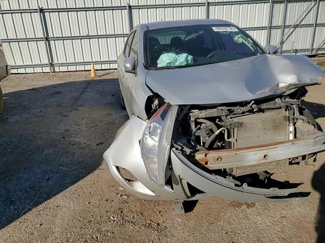 2019 Nissan Versa - Image 11