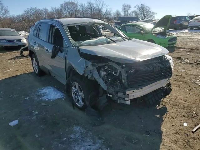 2021 Toyota RAV 4 - Image 12
