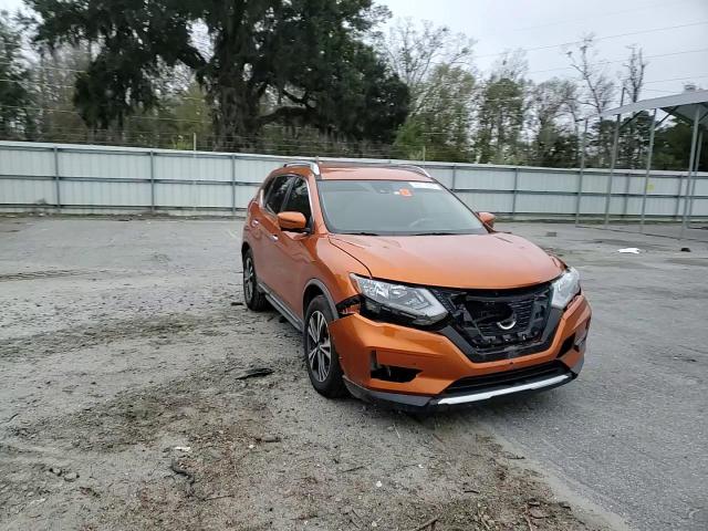 2017 Nissan Rogue - Image 10