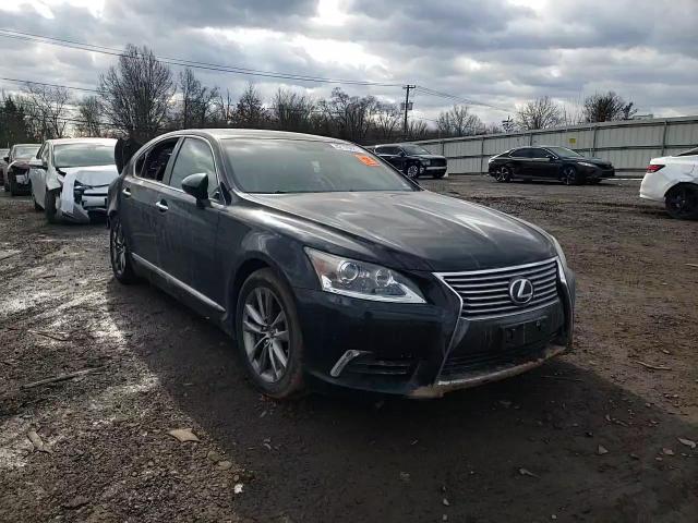 2015 Lexus LS - Image 10