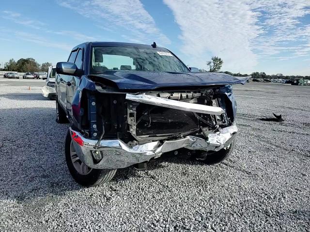 2016 Chevrolet Silverado - Image 10