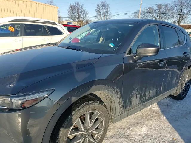 2017 Mazda CX-5 - Image 12