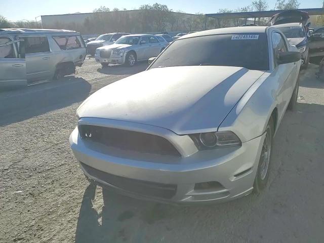 2014 Ford Mustang - Image 11