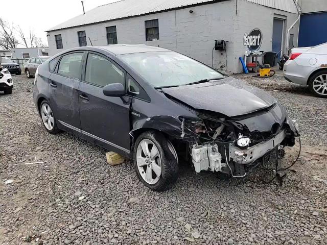 2015 Toyota Prius - Image 15