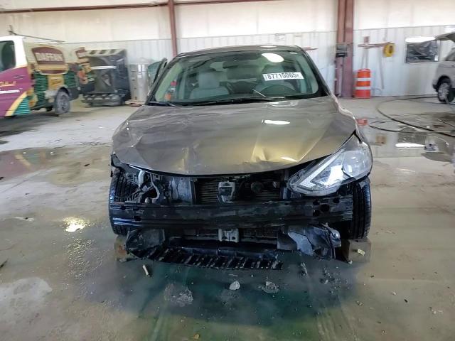 2016 Nissan Sentra - Image 14