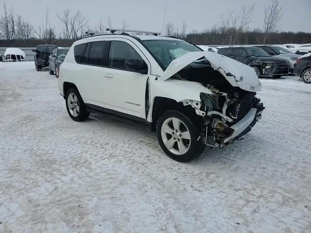 2012 Jeep Compass - Image 14