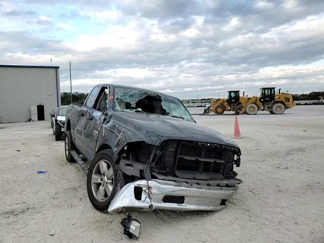 2019 RAM 1500 - Image 11