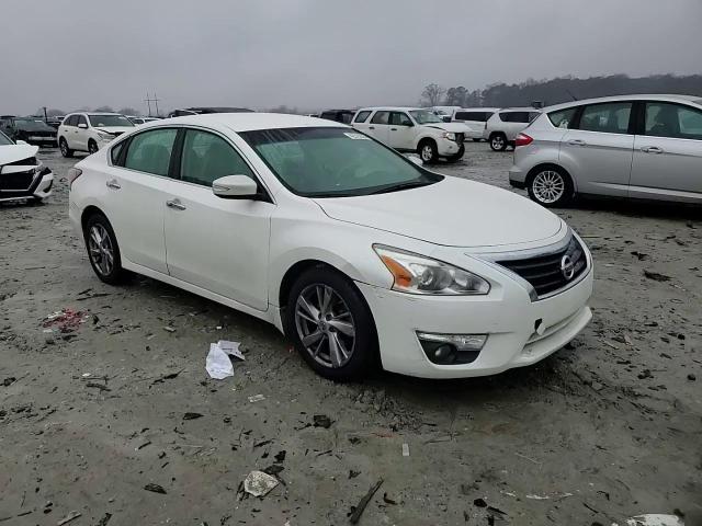 2014 Nissan Altima - Image 11