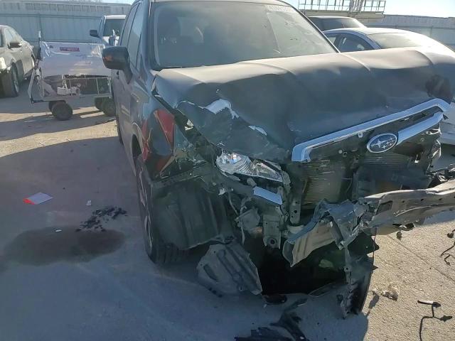 2017 Subaru Forester - Image 12