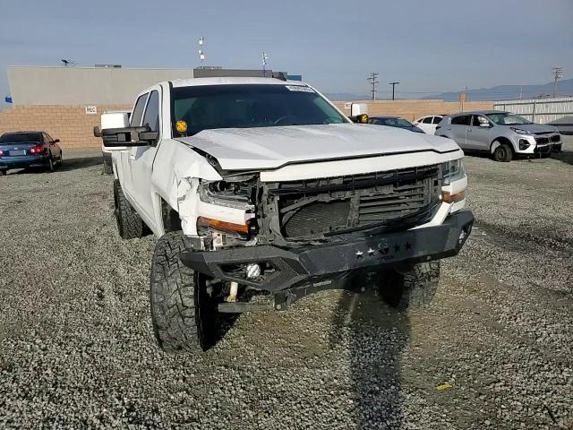 2018 Chevrolet Silverado - Image 11