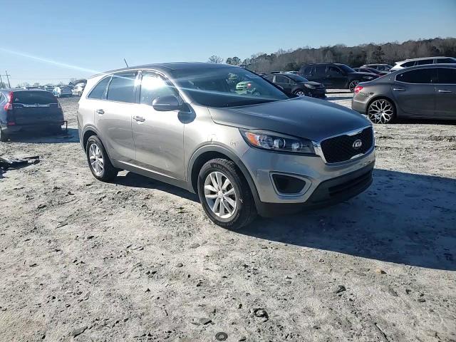 2018 Kia Sorento - Image 12