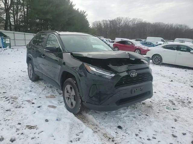 2023 Toyota RAV 4 - Image 12