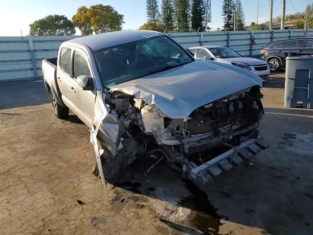 2020 Toyota Tacoma - Image 10