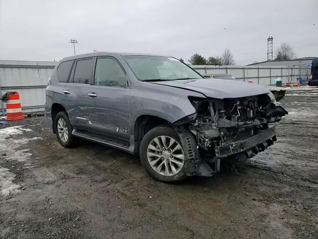 2016 Lexus GX - Image 12